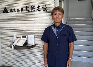 社員紹介　入社3年目　男性社員Tさんです。